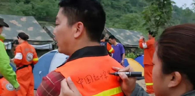 刘强东内部分享：利润当作第一大追求，去汶川救灾还写了“遗书”