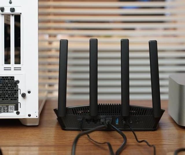 win&mac内网互传协同办公——华硕 RT-BE82U WiFi7路由器上手体验