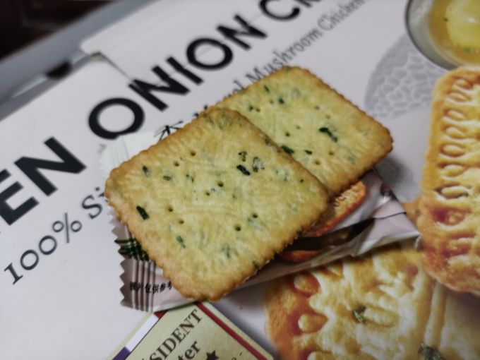 伟龙饼干