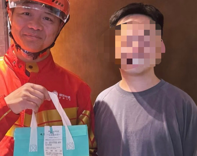 刘强东：全职外卖骑手人均收入近 1.3 万元