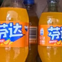 可口可乐汽水碳酸饮料混合装：畅饮奥运激情，共享欢乐时光