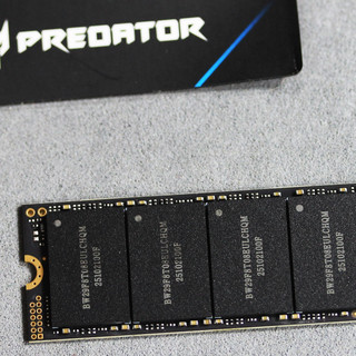 全面上市的4TB PCIe 5.0 SSD，你会选择哪款？4TB宏碁GM9装机实测