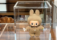 仅14只！韩团联名版Labubu拍出242.6万元 最高溢价约62倍