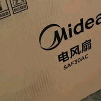 美的SAF30AC电风扇：台地两用设计