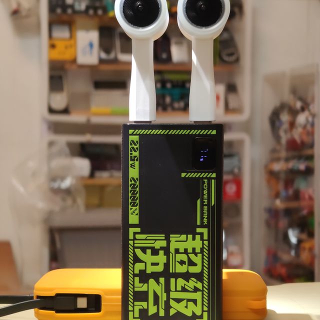 超大风力，也超级吵，酷态科高转风扇
