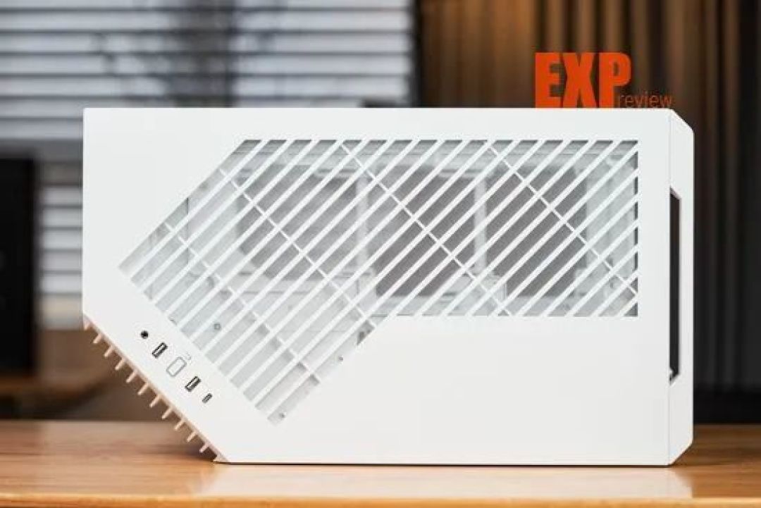 APNX V1中塔机箱评测:独特斜面进风格栅,强化散热型海景房