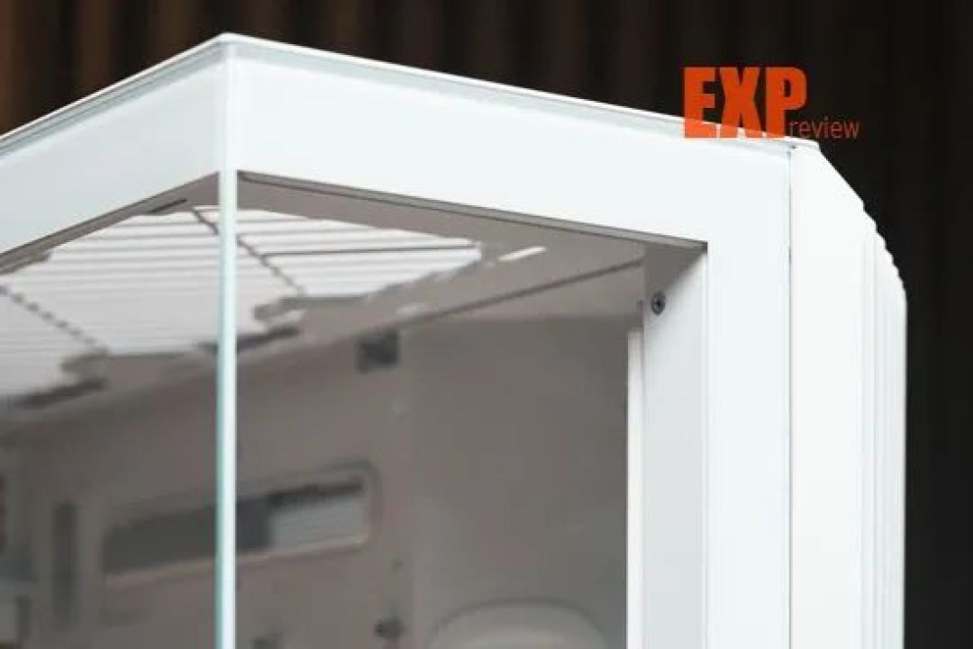 APNX V1中塔机箱评测:独特斜面进风格栅,强化散热型海景房