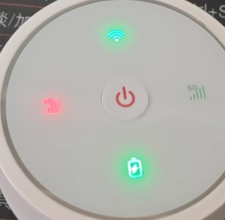 圆墩墩的5G随身WiFi：价格只要100多，改好散热能跑300Mbps+