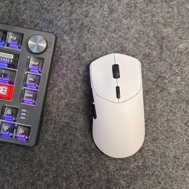 ​雷柏 VT7二代鼠标，性价比王者之作