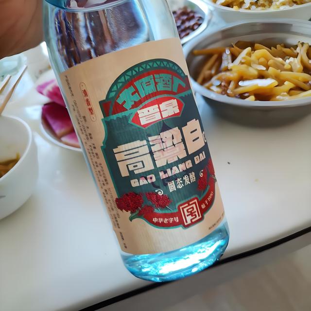 10款好喝但卖不动的白酒，品质高口感好，可惜藏得太深