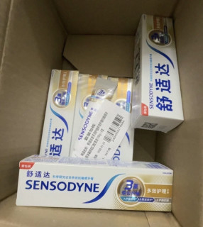 牙齿敏感？试试舒适达护釉健牙膏