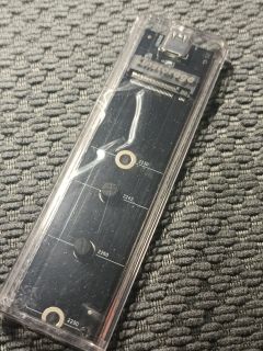 只要9.9元的固态硬盘盒