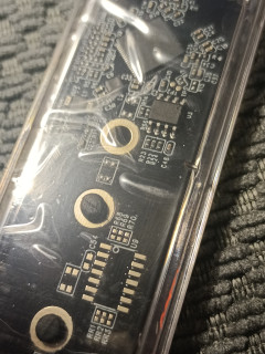 只要9.9元的固态硬盘盒