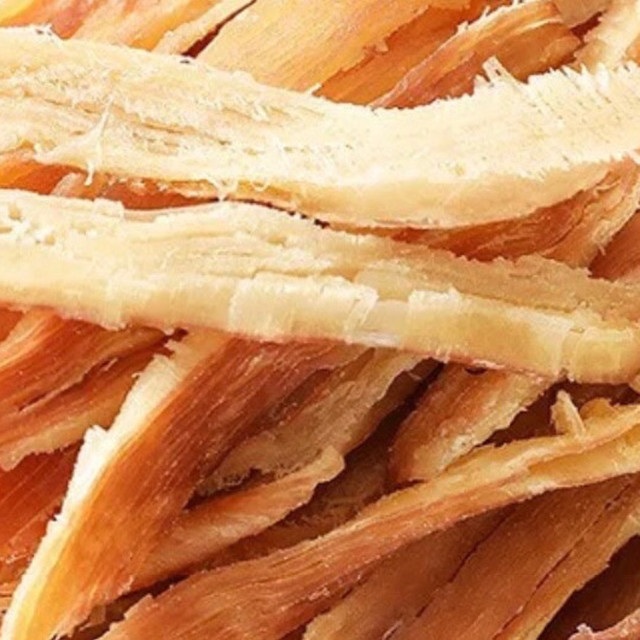 追剧党破防！这包碳烤鱿鱼丝让我回味无穷