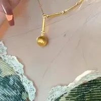 夏天来了，这些首饰要减少佩戴，要不然就全毁了！