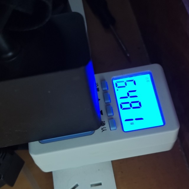 AMD YES! 8745吃上飞牛！待机功耗仅6W。我惊呆了！