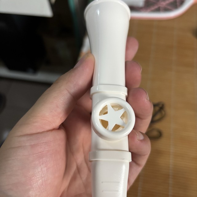 脑子一抽买了卡祖笛，自动档萨克斯安排起来。