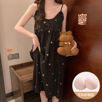 甜心时报：夏夜梦幻之选，云朵棉性感黑色吊带睡裙