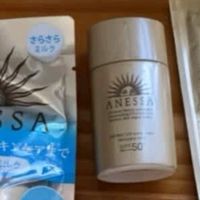 安热沙(Anessa)倍护防晒乳亲肤型60mL敏感肌粉金瓶高倍防晒测评