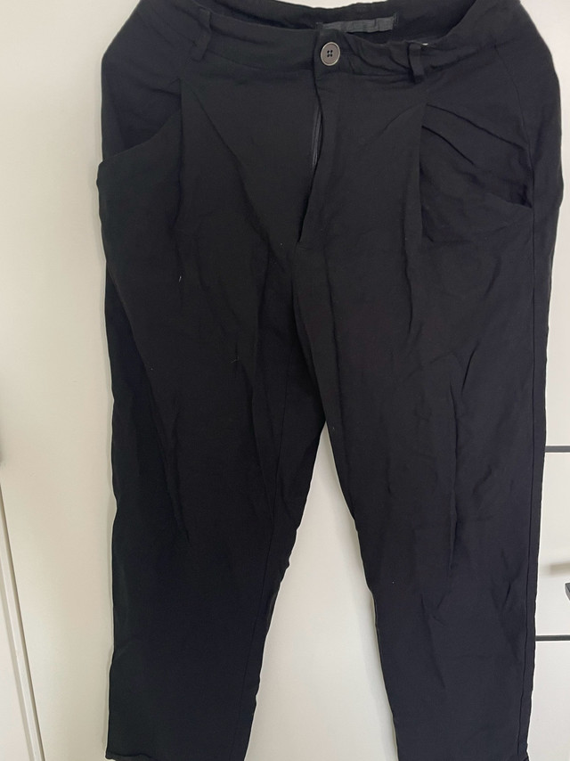 zara的黑裤子以前好喜欢，几年后还是穿不了哒