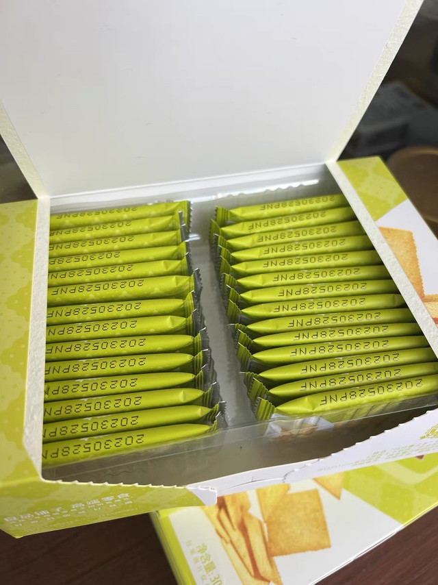 饼干，宛如零食界的“小巧精灵”，深受大众喜爱。