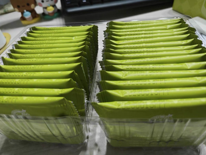 良品铺子饼干