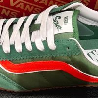 复古绿＋活力橙：Vans Super Lowpro 薄底板鞋