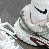 耐克户外鞋：科技与时尚的完美结合