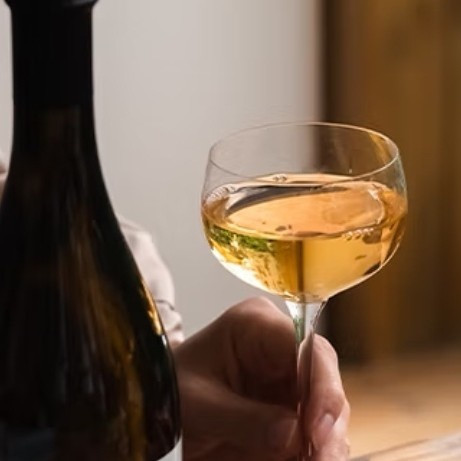 觅山青梅酒：微甜果香，聚会必备
