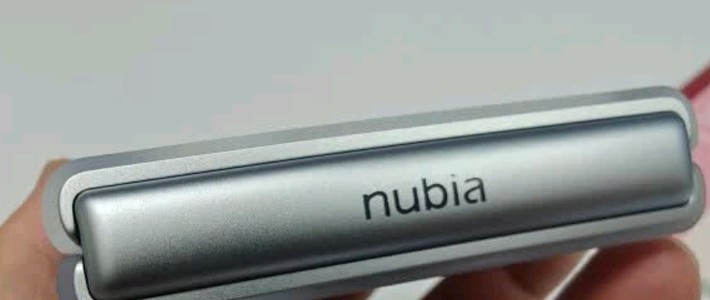 努比亚（nubia）国民小折叠 Flip 2 国家补贴 8GB+256GB 雪钻白 