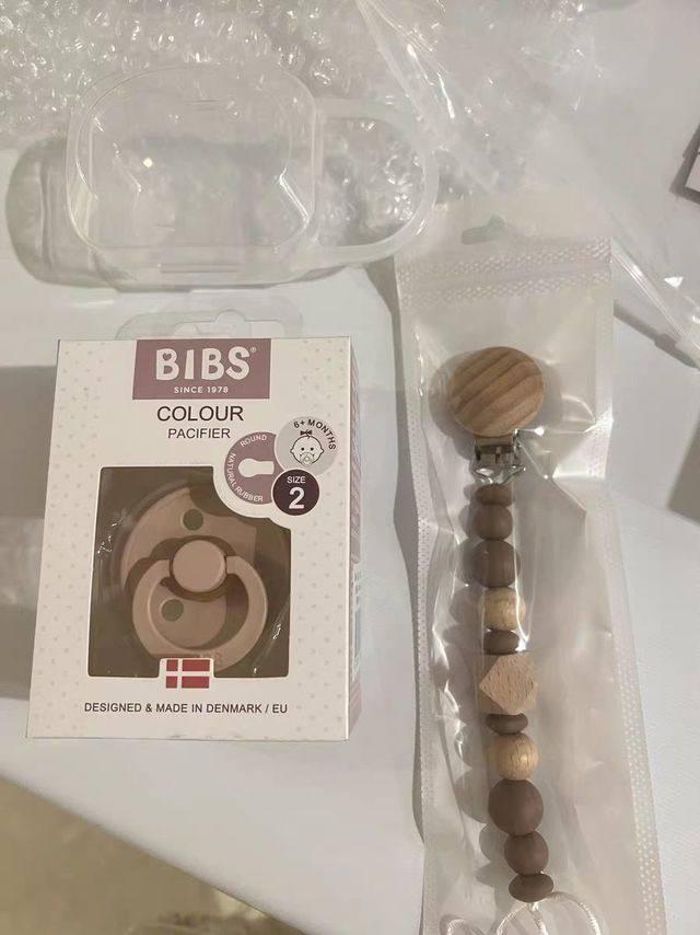 如何正确使用安抚奶嘴
