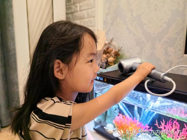 有没有几乎没声音的吹风机？