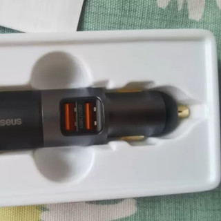 倍思120W车载充电器分享