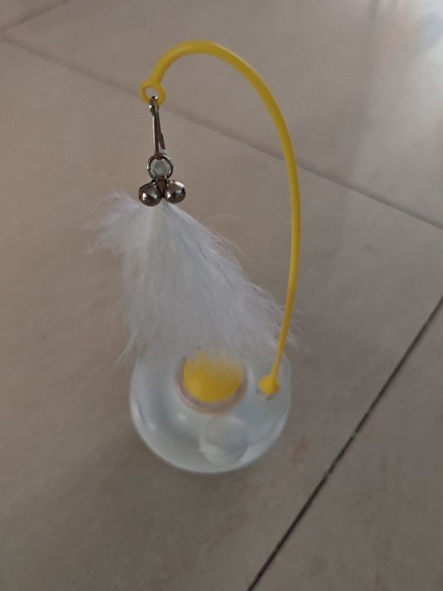 羽毛逗猫棒，让猫咪不再无聊