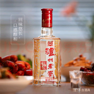 入口绵甜的泸州老窖六年窖