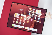 曝华为新款三折叠Mate XT 2九月发布：支持低轨卫星互联网 没信号也能上网