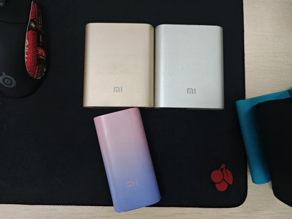 小米紫米初代10400的充电宝真耐用啊