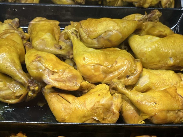 盐焗鸡腿，咸香多汁很美味！