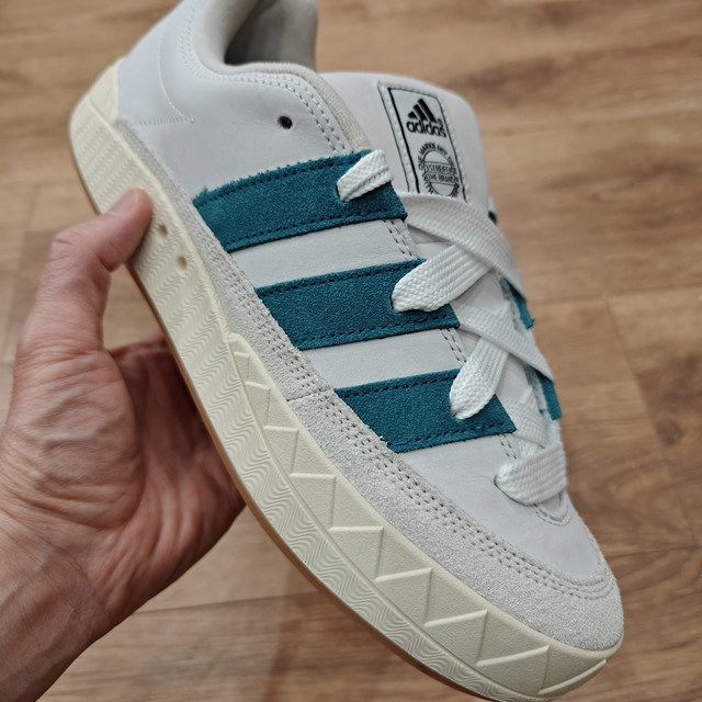 又一双面包鞋，百搭的adidas admatic