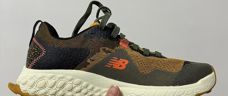 NB HIERRO V7越野鞋：科技与轻量的户外美学之作
