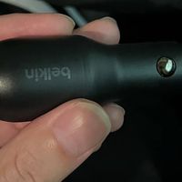 Belkin车载充电器，品质与速度的完美结合
