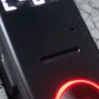 小巧轻便，户外必备的对讲机