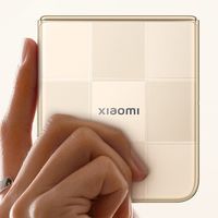 亓纪的想法 篇零：小米MIX Flip2正式定档，外观长这样！