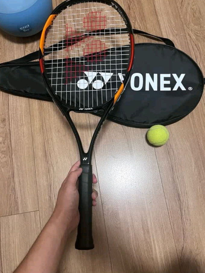 尤尼克斯网球用具