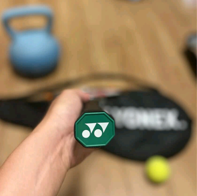 尤尼克斯网球用具