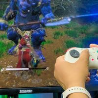 轻薄且有强劲震动，谷粒精灵2Pro手柄成暑假游戏好搭档