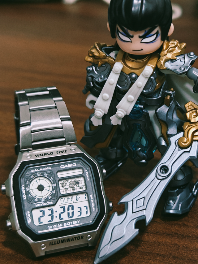 CASIO 复古平民007战表-AE1200