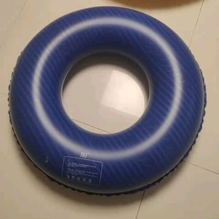 361°游泳圈：夏日戏水的必备神器