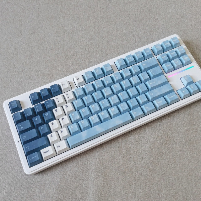 指尖上的利器，三模自由+个性轴体，ATK A87 Pro电竞三模键盘分享