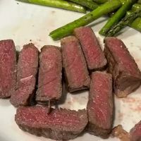 澳洲原切牛排：家庭餐桌的奢华享受